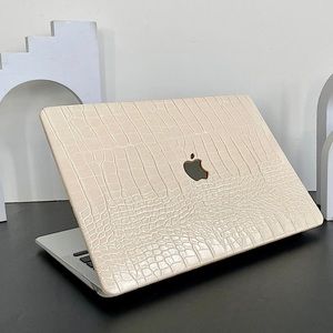 MacBook 13 inch Leather Print Case